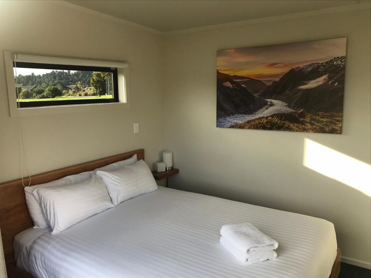 Villa Alpine Escape Franz Josef Exterior foto